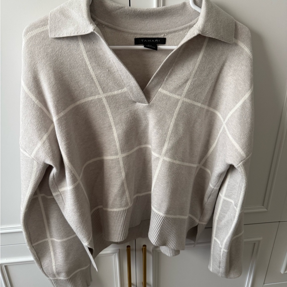 Tahari Beige-Cream Windowpane V-Neck Polo Sweater